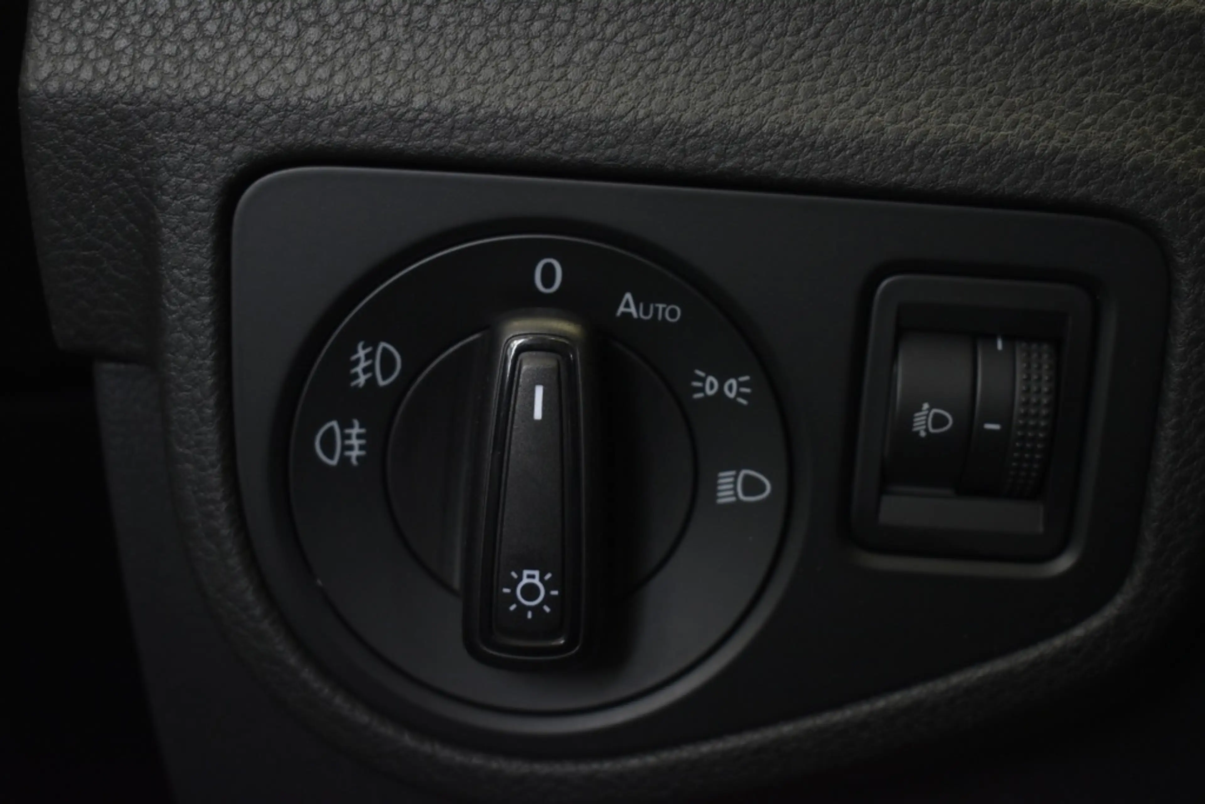 Volkswagen Golf Sportsvan 1.2 TSI Business Ed. — photo 17
