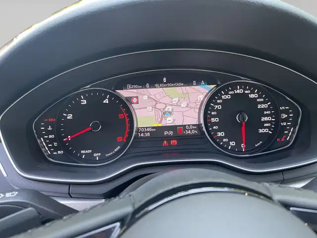 Audi A4 view 13