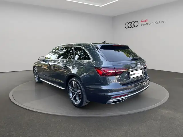 Audi A4 view 5
