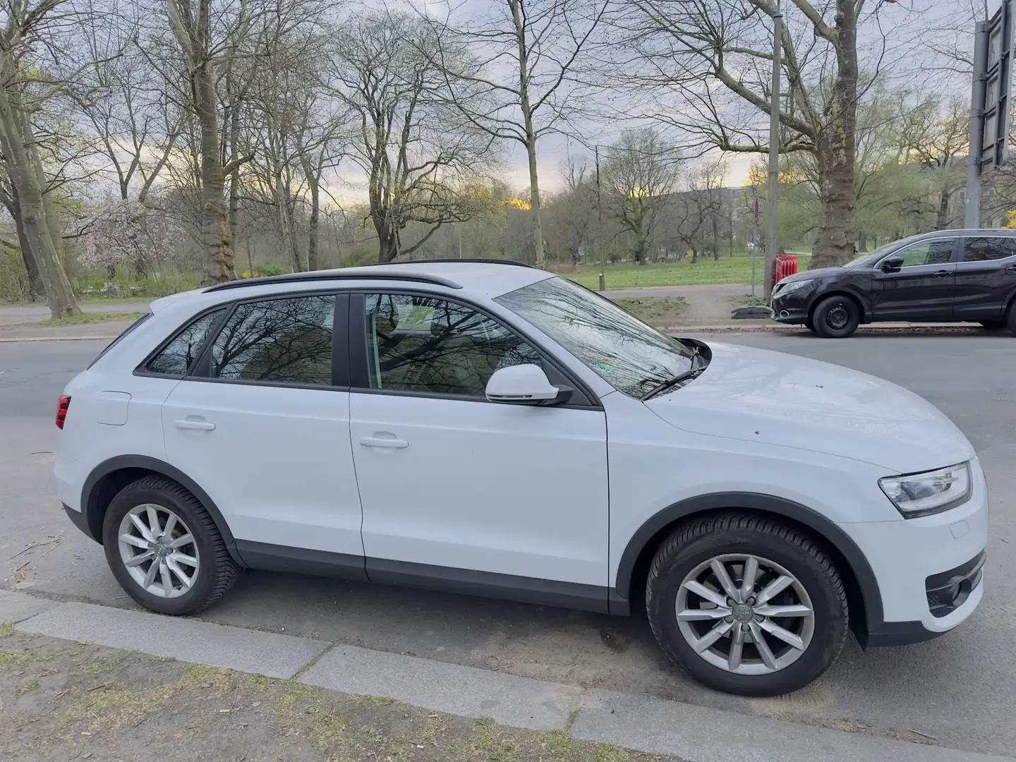 Audi Q3 Q3 1.4 TFSI Weiß - 2