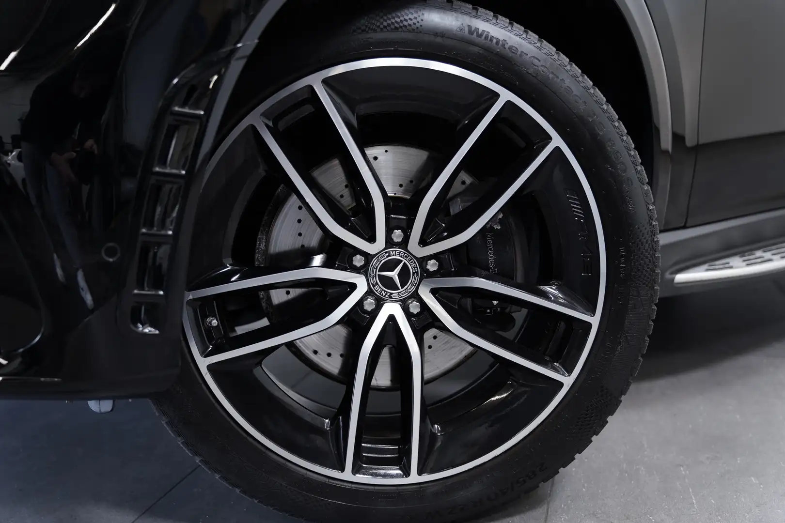 Mercedes-Benz GLE 400 d 4M AMG Line *22 *AHK*Pano*LUFT*360° Noir - 2