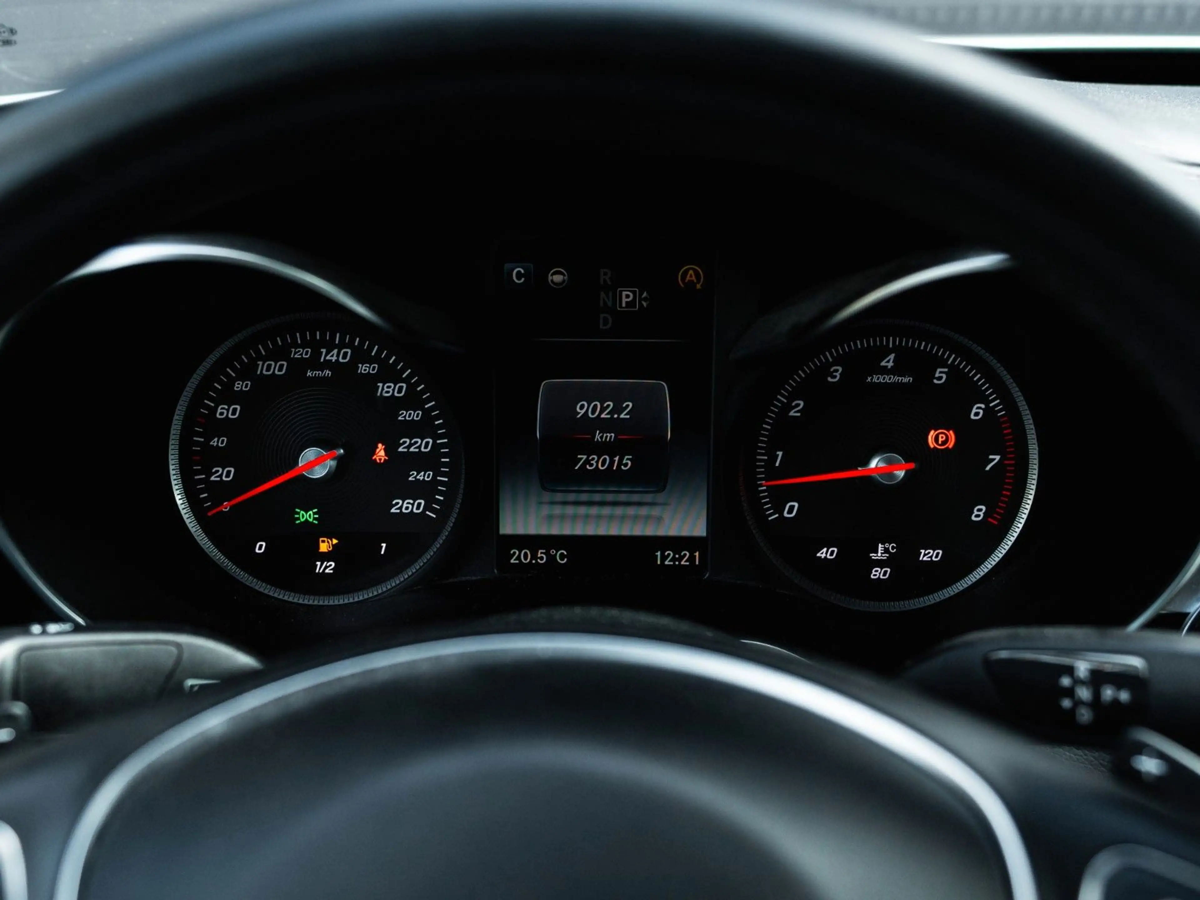 Mercedes-Benz C 400 4Matic AVANTGARDE LUXURY — photo 15