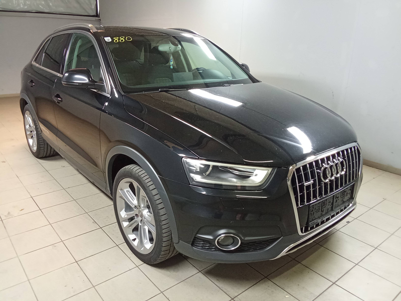 Audi Q3 2.0 TDI quattro — photo 2