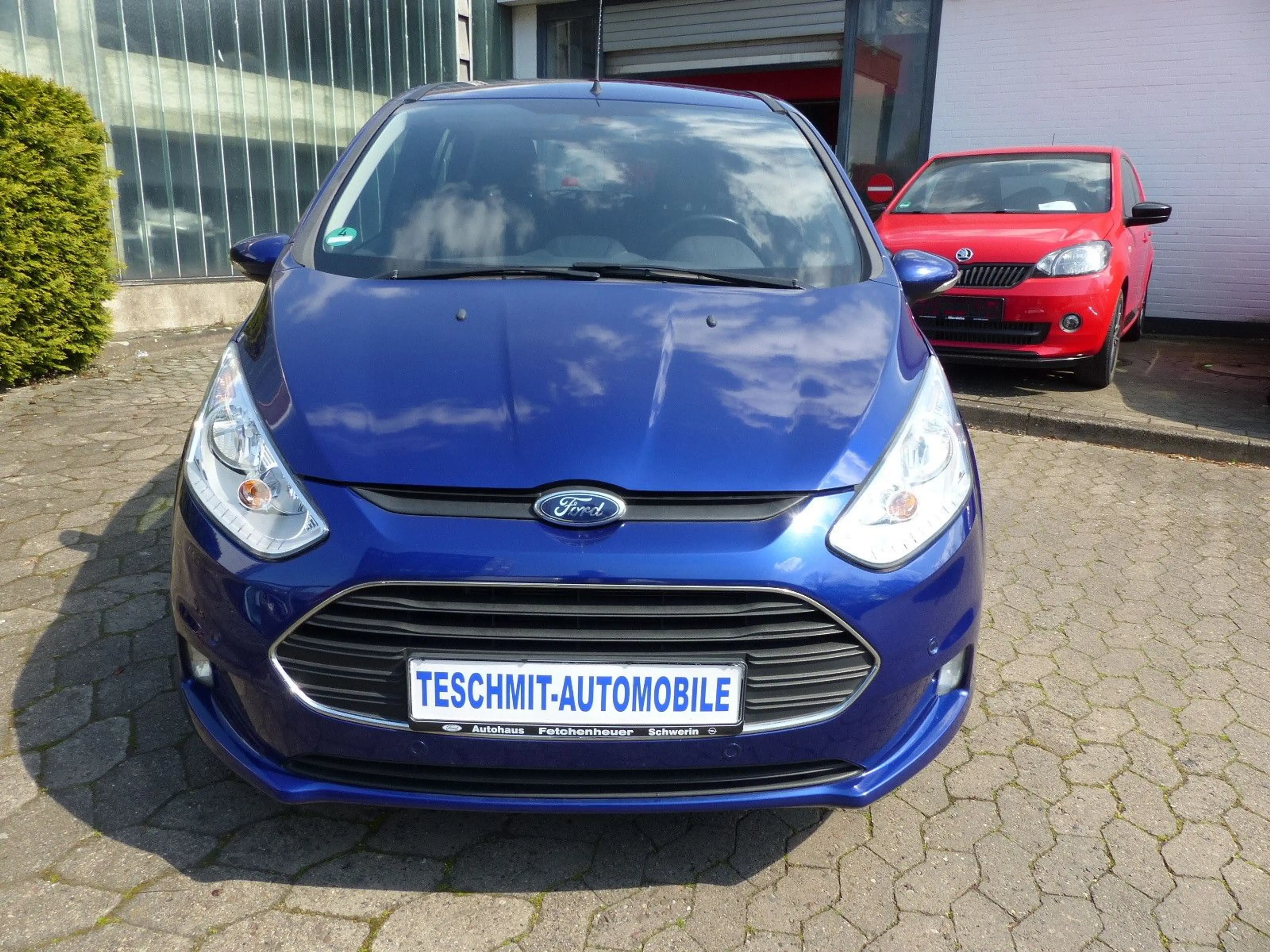 Ford B-Max B-MAX Sync Edition Automatik/PDC/Sitzheiz/Bluet. — photo 12