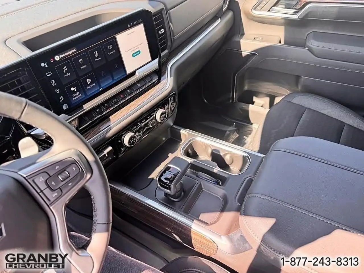 Chevrolet Silverado 1500 снимка Chevrolet Silverado 1500