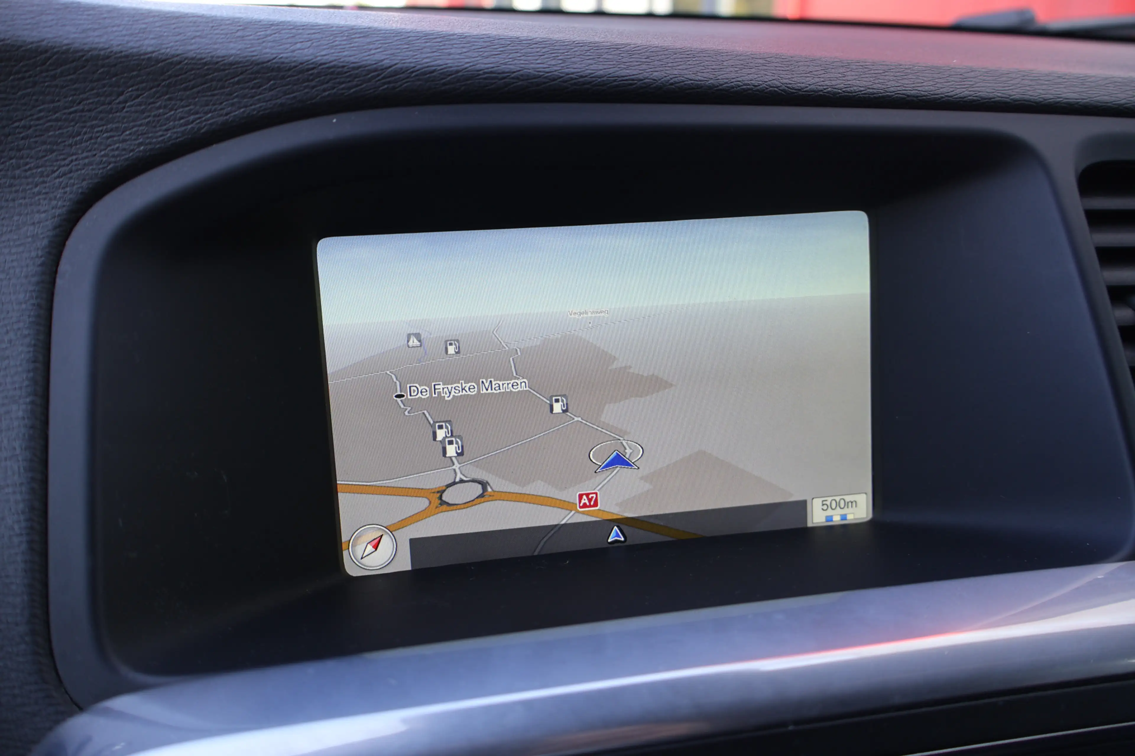 Volvo V60 2.0 D4 Kinetic — photo 9