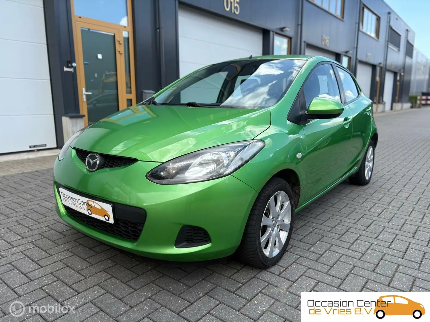 Mazda 2 1.3 5drsAircoVelgenElektrPakketStoelverwarmBluetoo Vert - 2