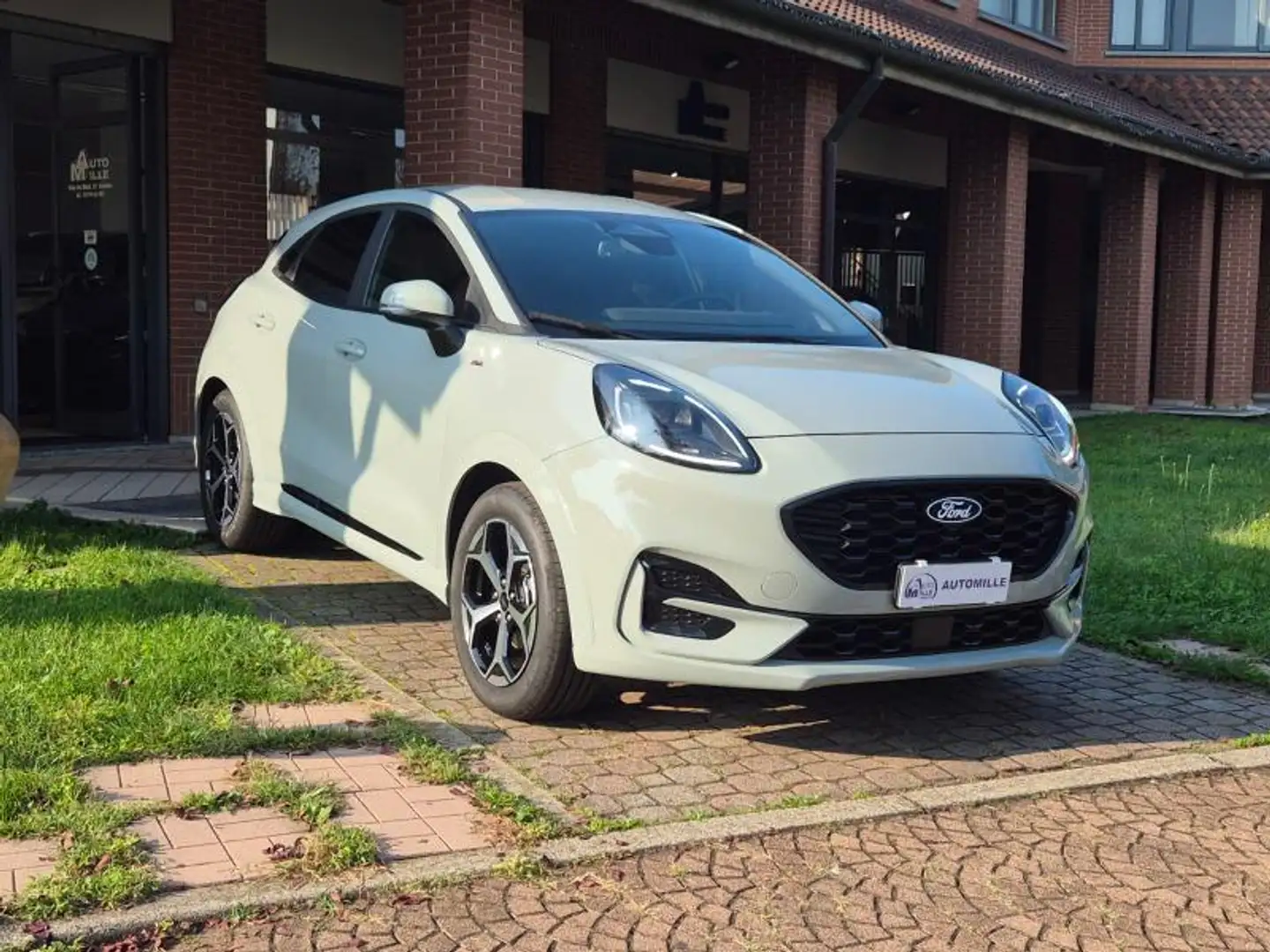 Ford Puma 1.0 ecoboost h ST-Line 125cv Gris - 2