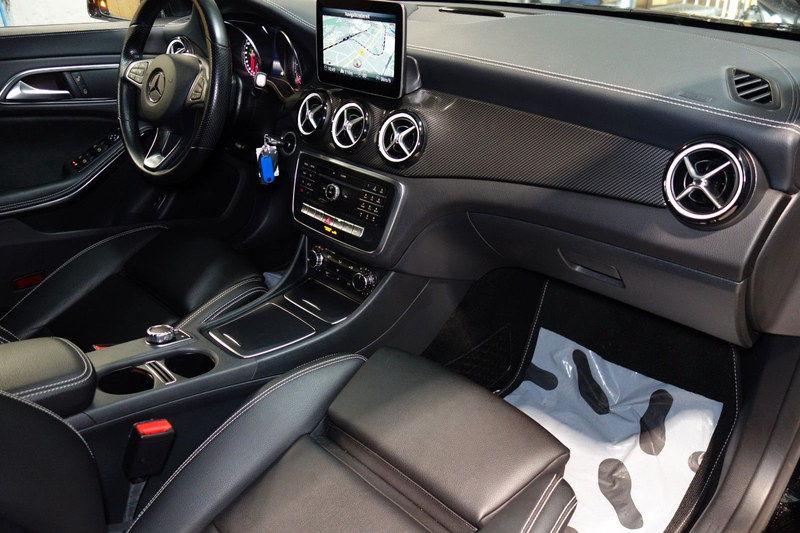 Mercedes-Benz CLA 220 "AMG Style" — photo 14