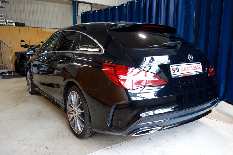 Mercedes-Benz CLA 220 "AMG Style" — photo 3