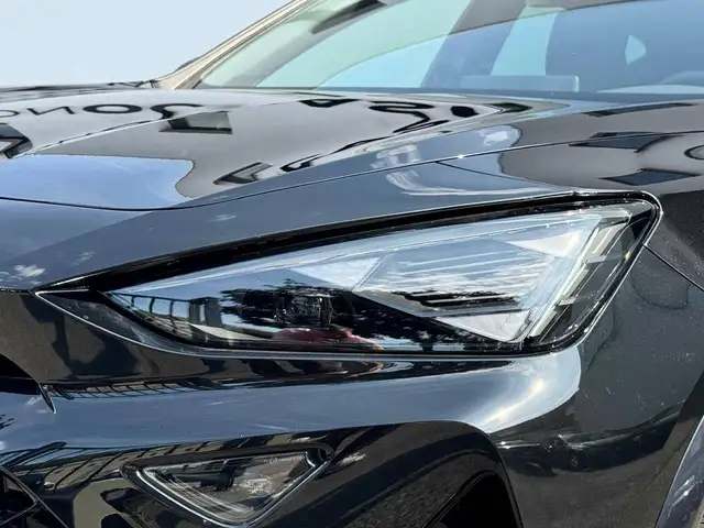 Cupra Formentor view 3