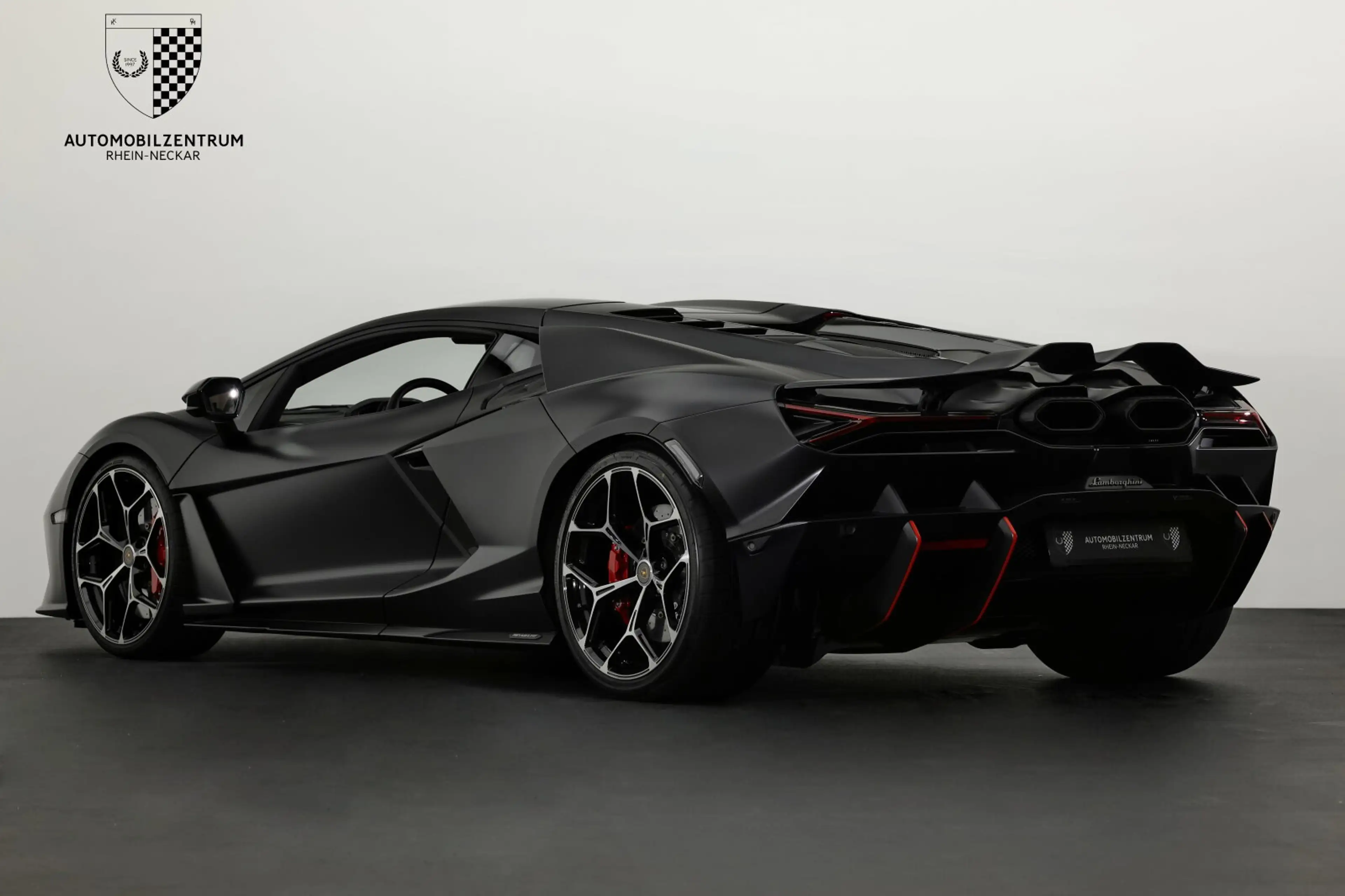 Lamborghini Revuelto Revuelto — photo 6