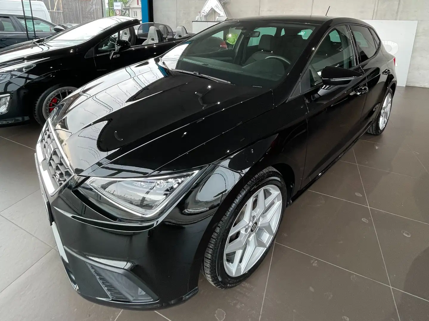SEAT Ibiza FR Negro - 1