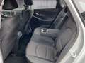 Hyundai i30 T-GDi DCT LED/Navi/Key less/Sitzheizung/AHK Plateado - thumbnail 8