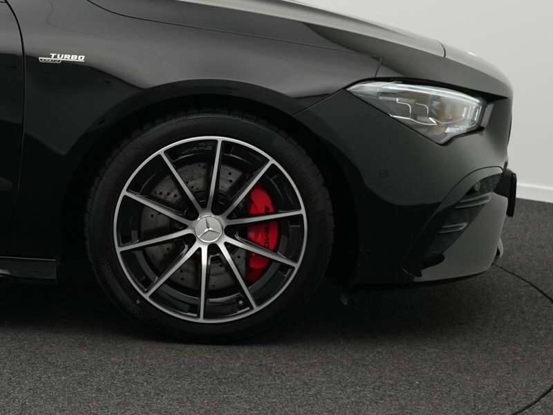 Mercedes-Benz CLA 35 AMG CLA 35 AMG Shooting Brake 4MATIC Panorama+Night — photo 6
