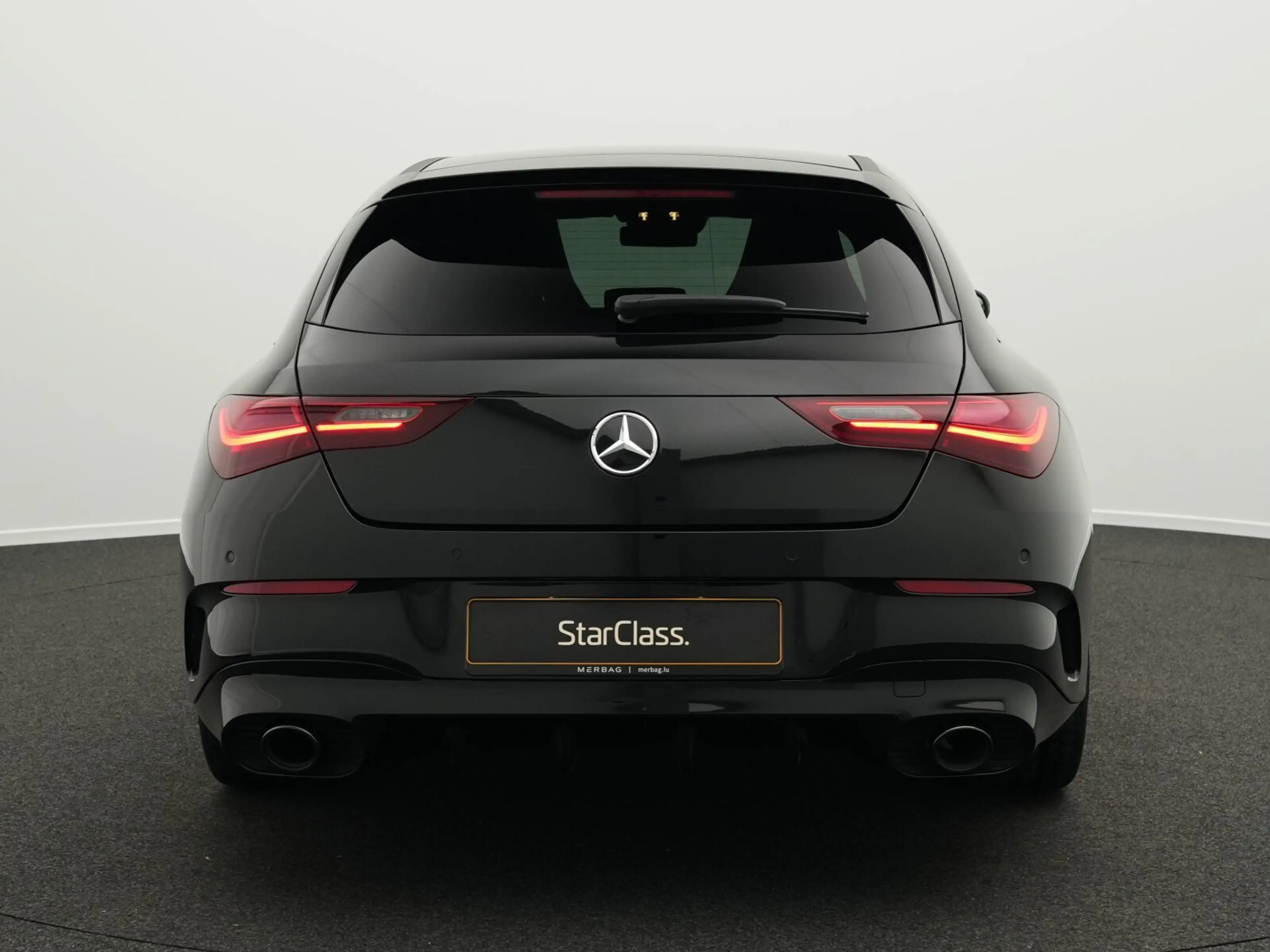 Mercedes-Benz CLA 35 AMG CLA 35 AMG Shooting Brake 4MATIC Panorama+Night — photo 4