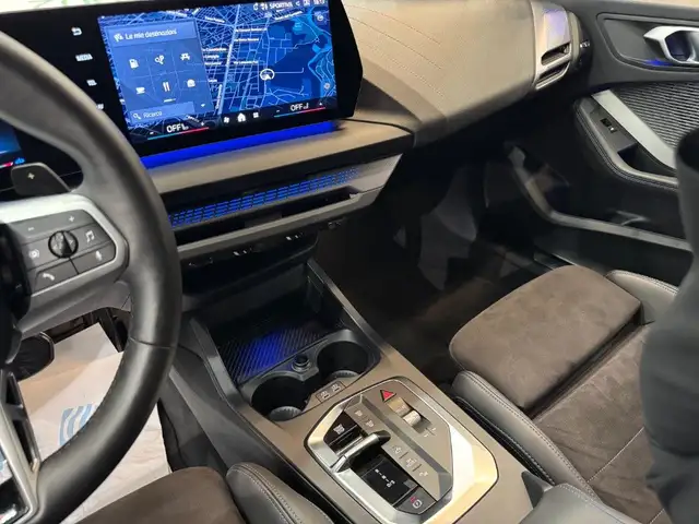 BMW 1 Series view 13