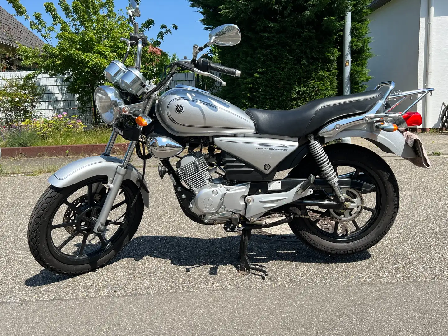 Yamaha YBR 125 (Original 660 km) Zilver - 2