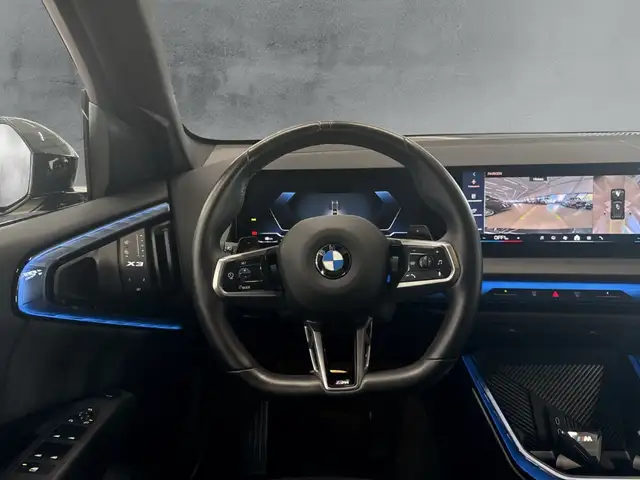 BMW X3 view 10