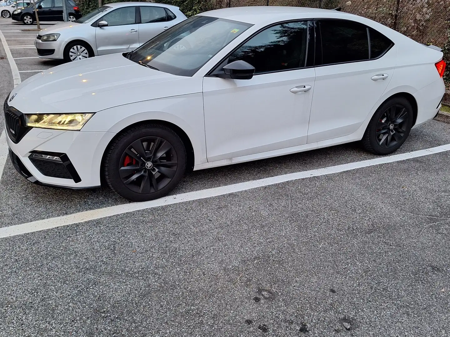 Skoda Octavia 2.0 tsi RS - 1