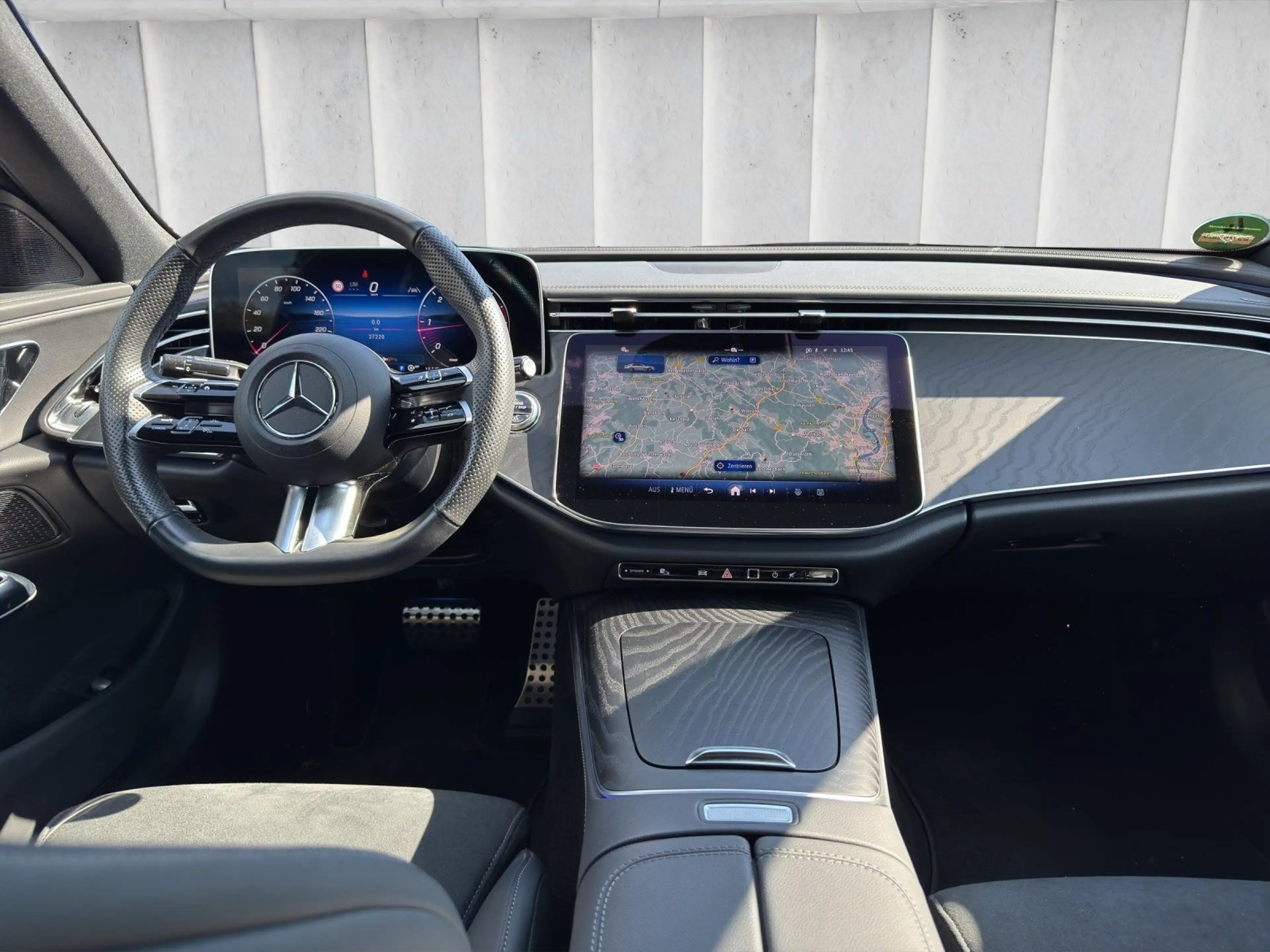 Mercedes-Benz E 220 d AMG Night Paket Keyless DISTRO Agilitiy — photo 14