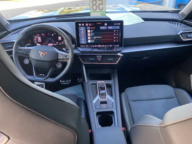 Cupra Formentor view 7