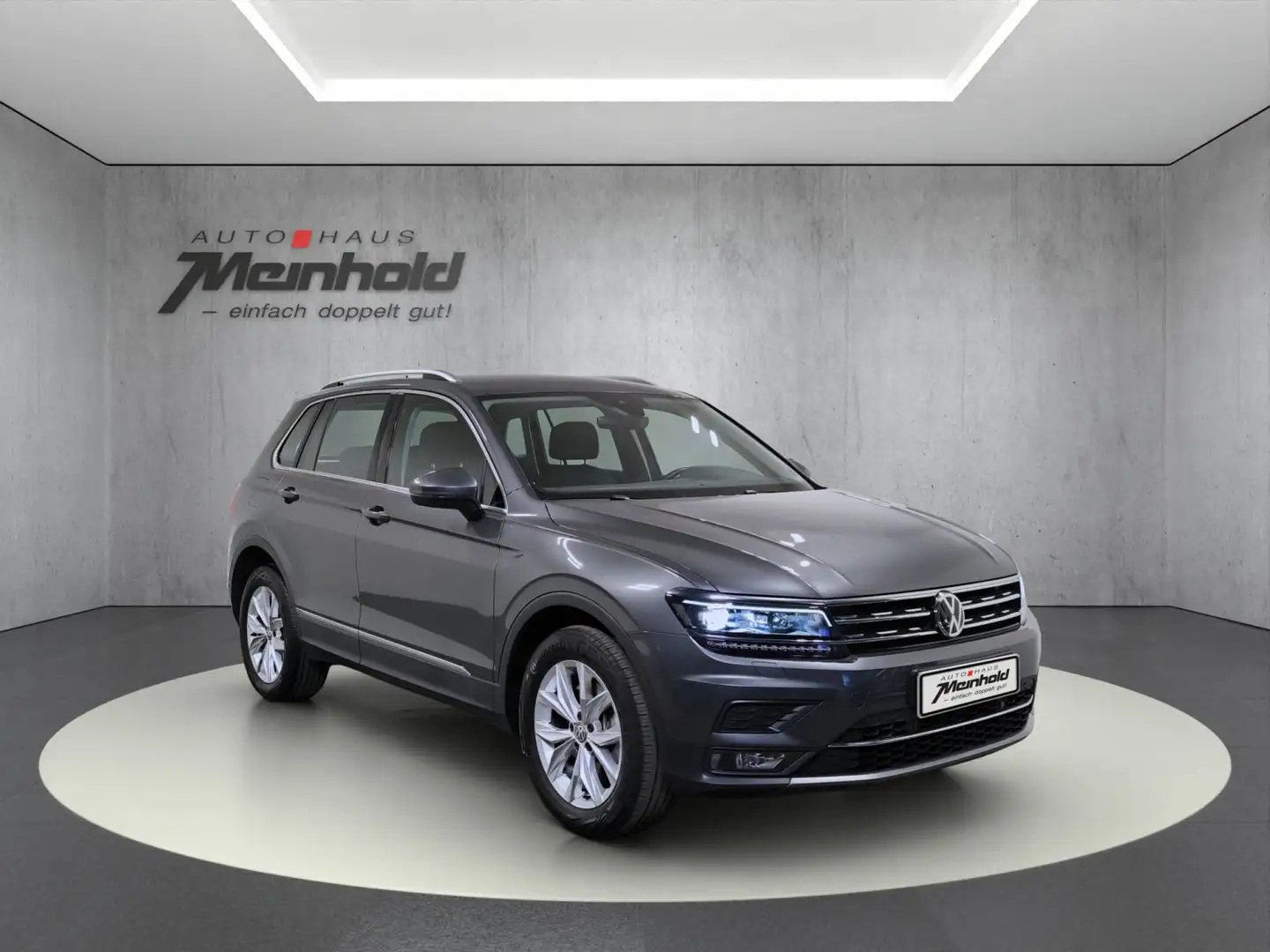 Volkswagen Tiguan 2.0 TSI DSG 4-motion Highline, el. Heckkl Grau - 2