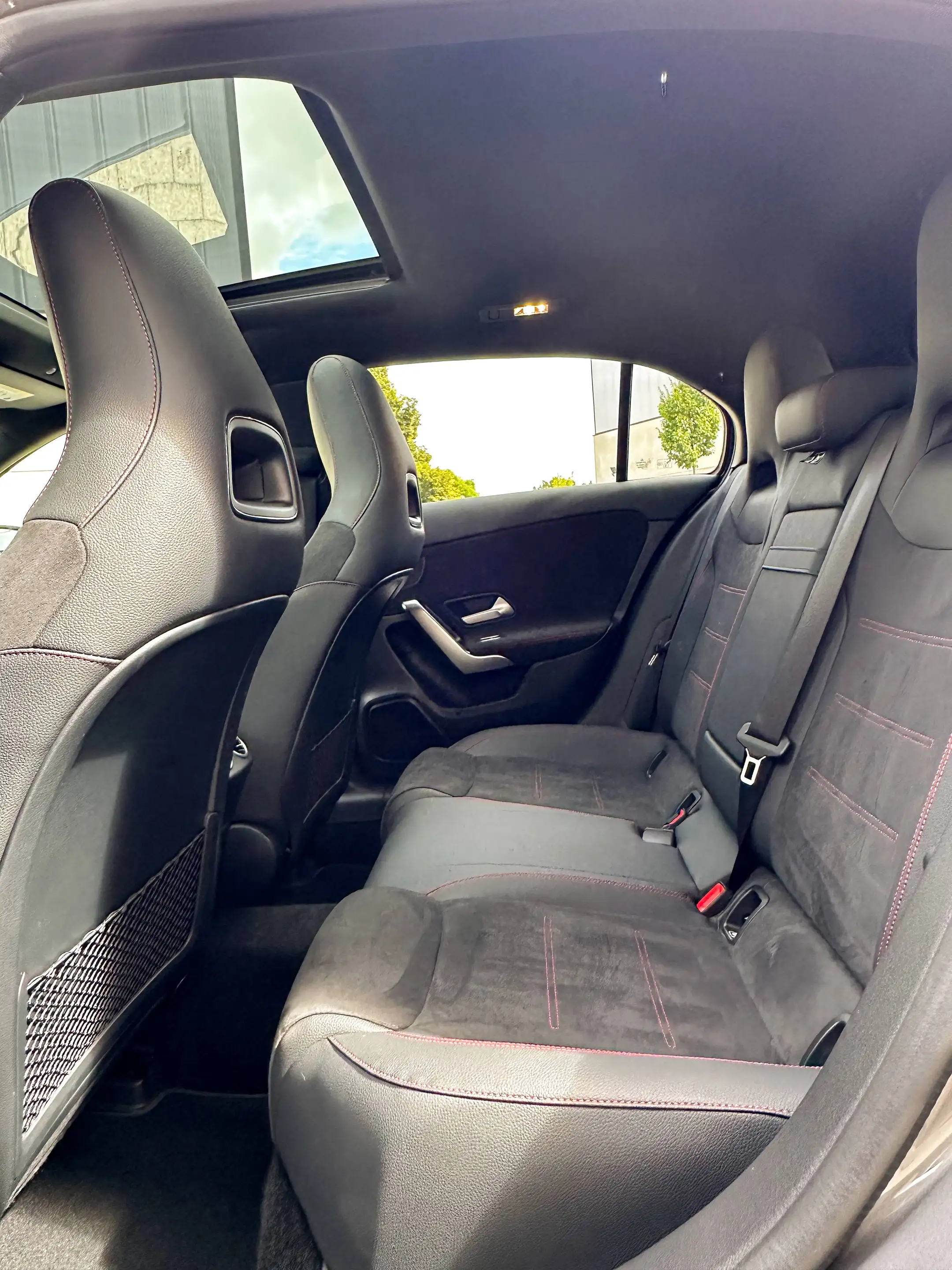 Mercedes-Benz A 180 A 180 AMG Line*PANO*CAMERA*ADVANCED*SFEERVERLICHTING*KEYLESS*GARANTIE* — photo 12