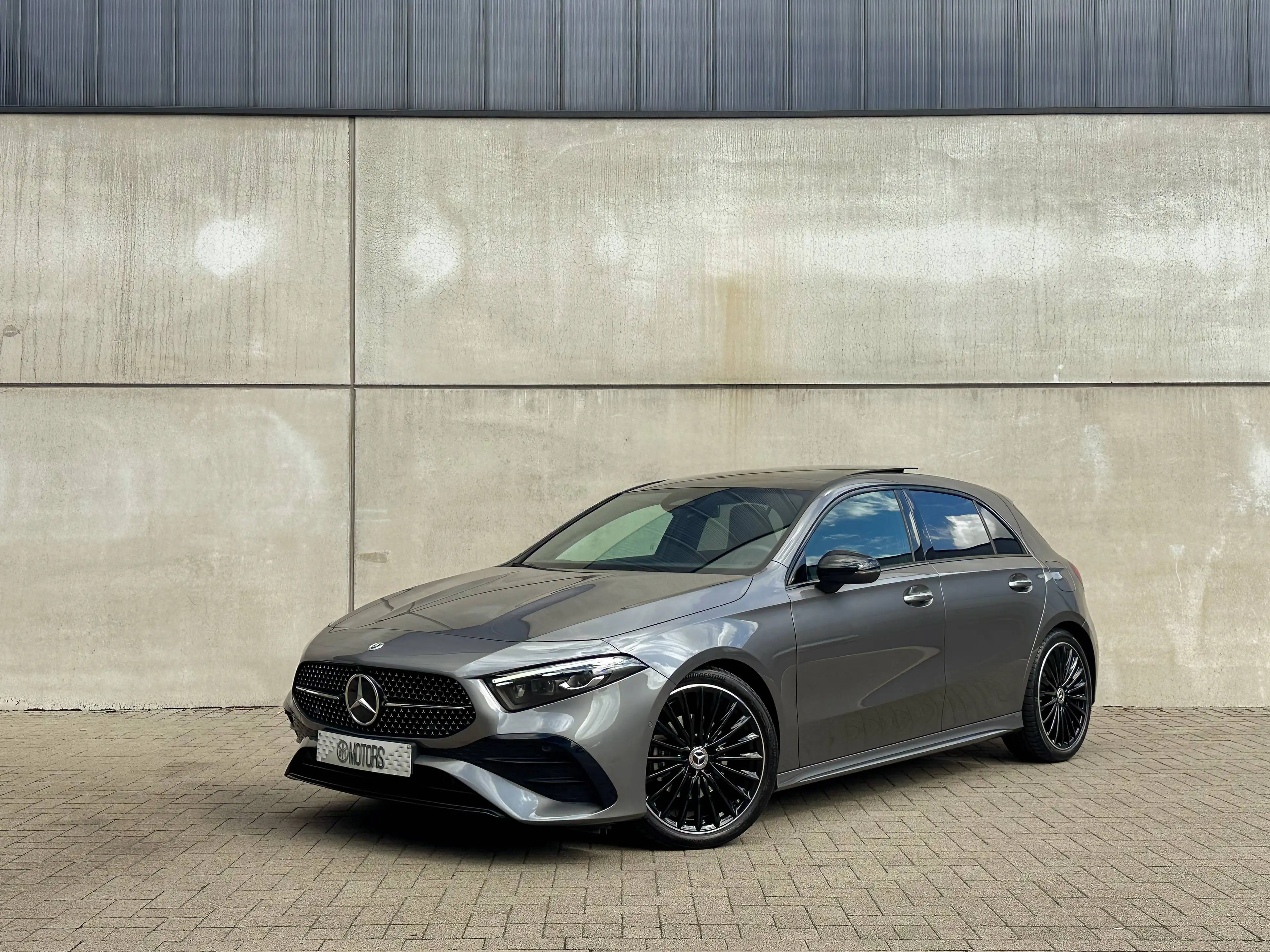 Mercedes-Benz A 180 A 180 AMG Line*PANO*CAMERA*ADVANCED*SFEERVERLICHTING*KEYLESS*GARANTIE* — photo 4