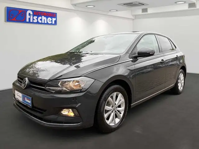 Volkswagen Polo VI 1.6 TDI Highline Garantie Klima PDC Ambiente
