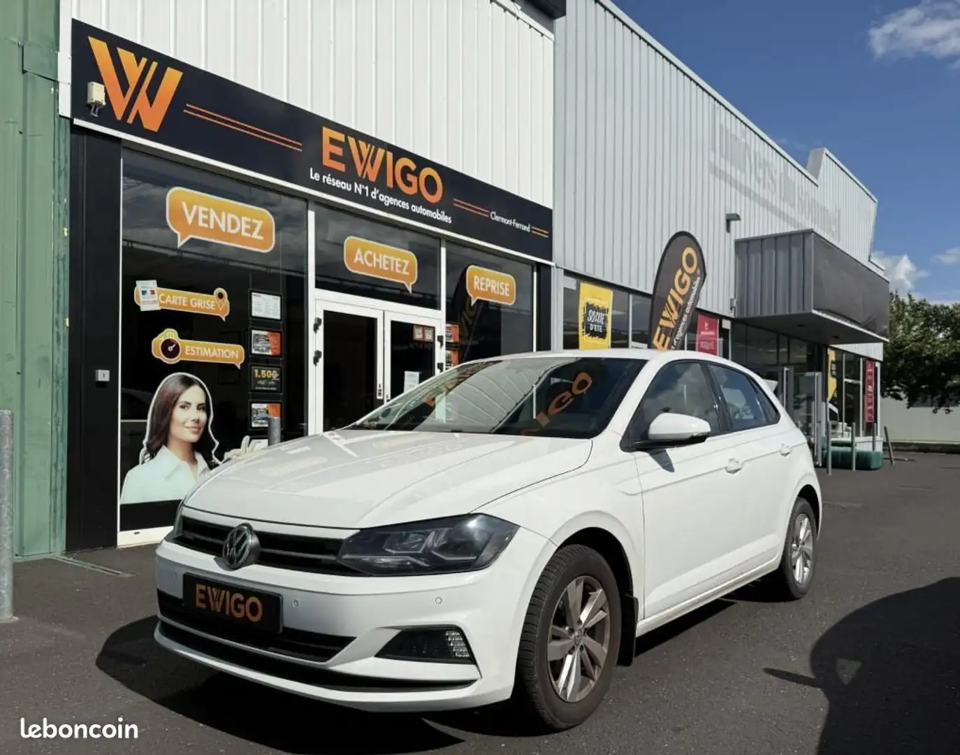 Volkswagen Polo 1.0 TSI 95 CONFORT LINE DSG BVA RADAR AV-AR SIEGES Blanc - 1