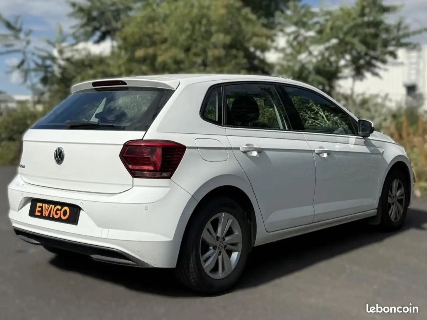 Volkswagen Polo 1.0 TSI 95 CONFORT LINE DSG BVA RADAR AV-AR SIEGES Blanc - 2