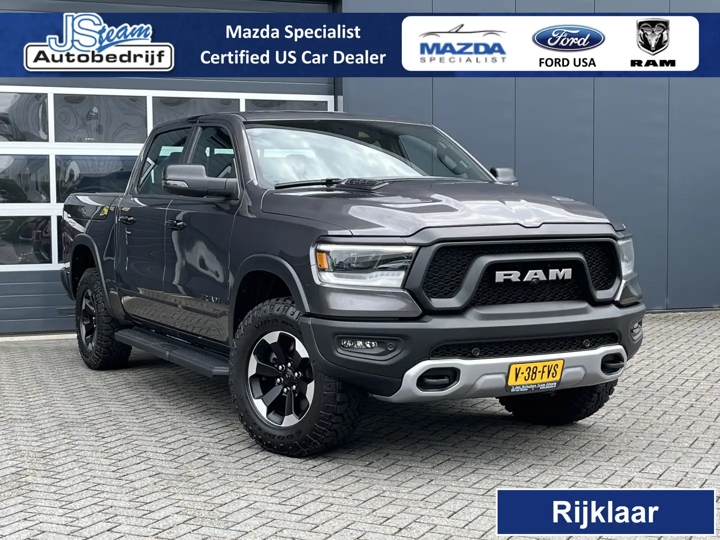 Dodge RAM 5.7i V8 HEMI eTorque 400PK CREW CAB REBEL GT | BPM Gris - 1