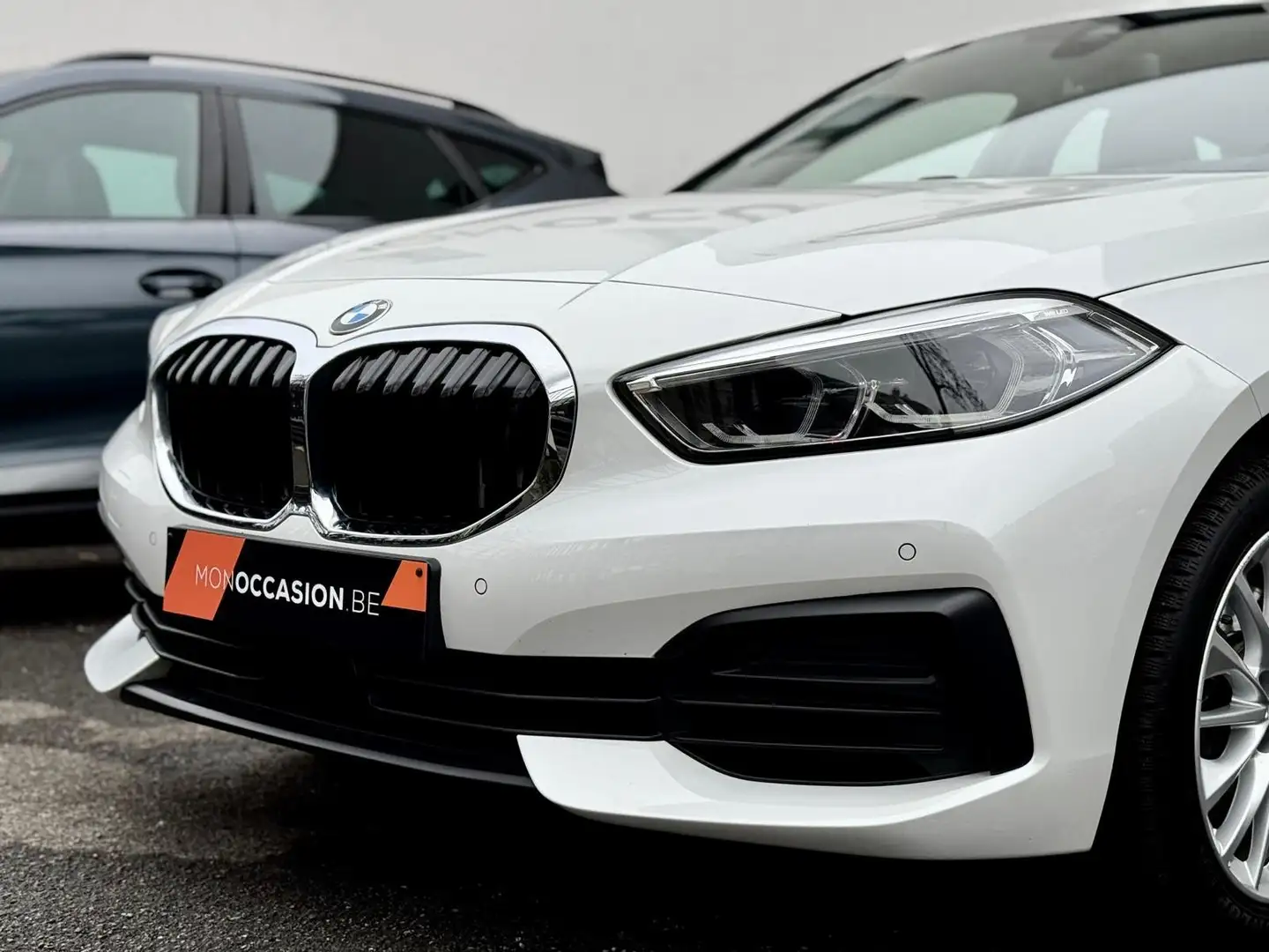 BMW 116 d PHARES LED CAPTEURS GPS CARPLAY CRUISE CONTROL Wit - 2