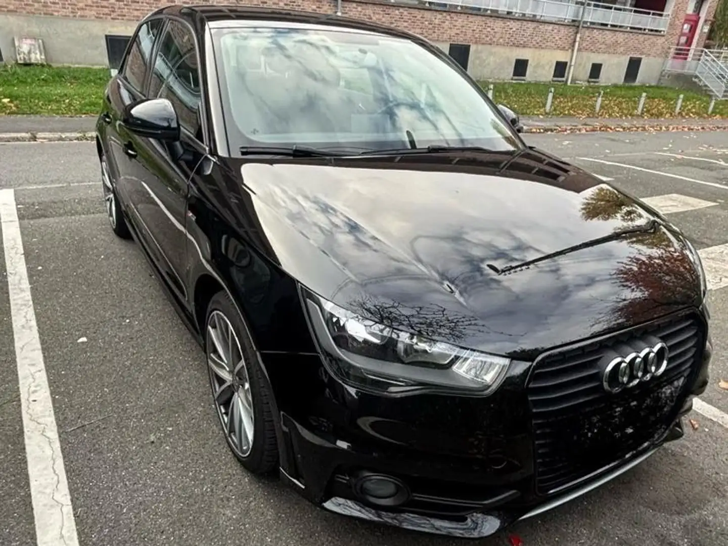 Audi A1 A1 Sportback 1.6 TDI 90 S line Noir - 2