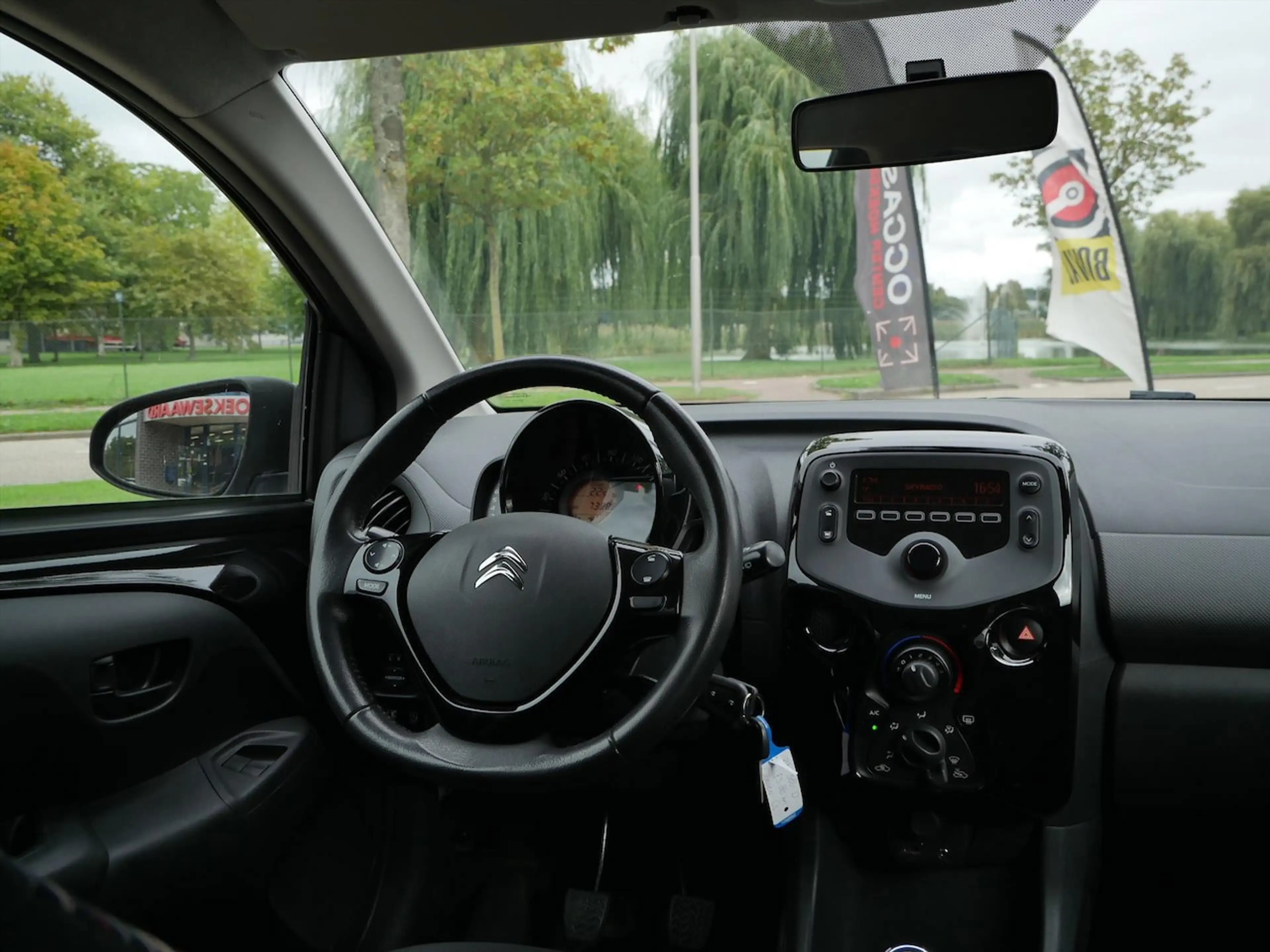 Citroen C1 1.0 VTi Feel — photo 11