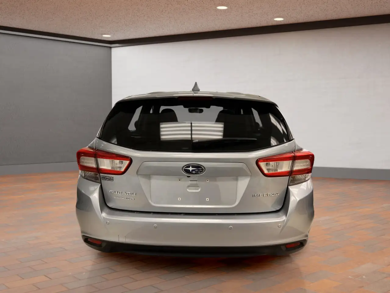 Subaru Impreza снимка Subaru Impreza