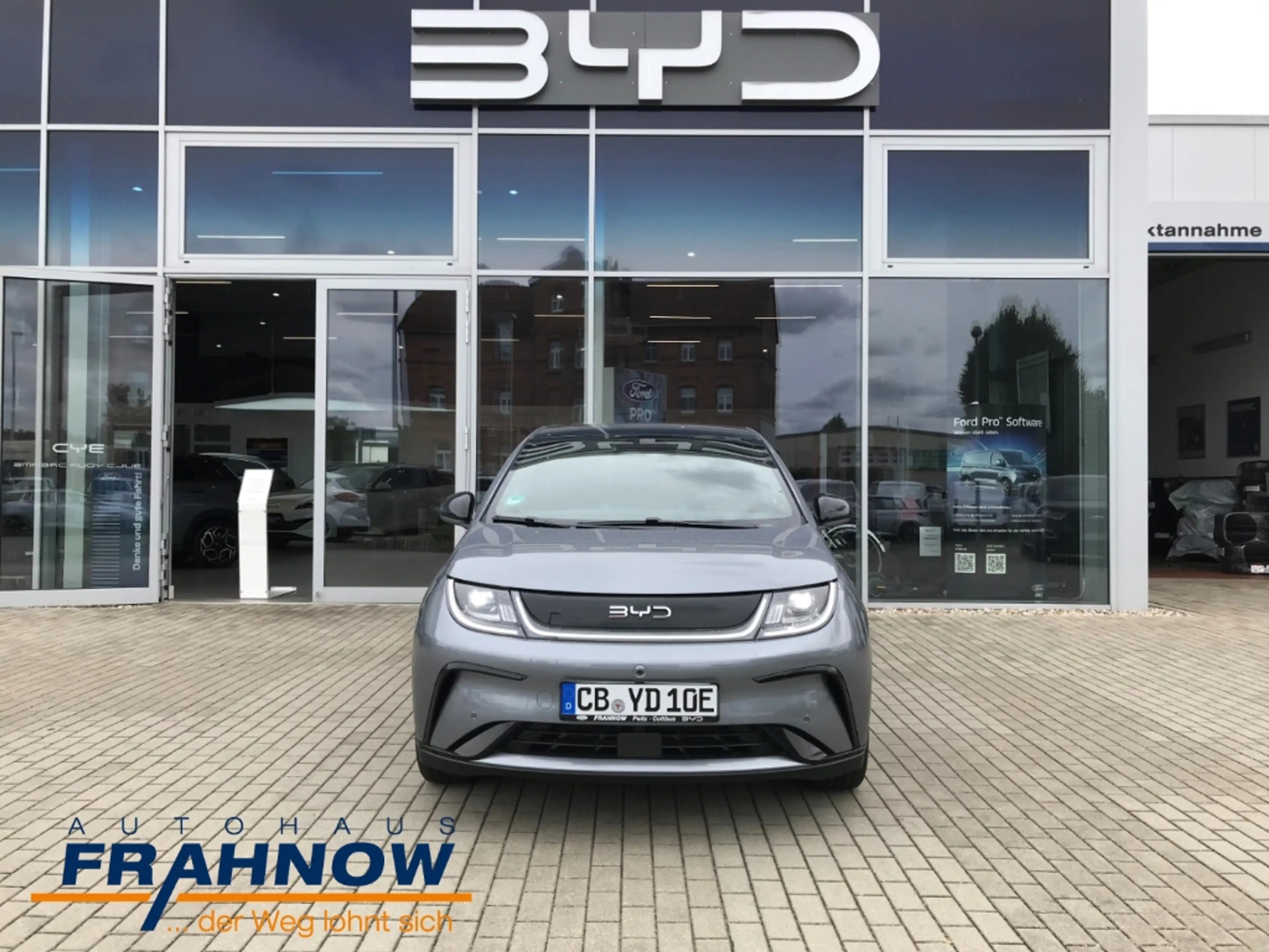 BYD Dolphin 150 kW Design LED NAVI ACC PANO KAMERA — photo 2
