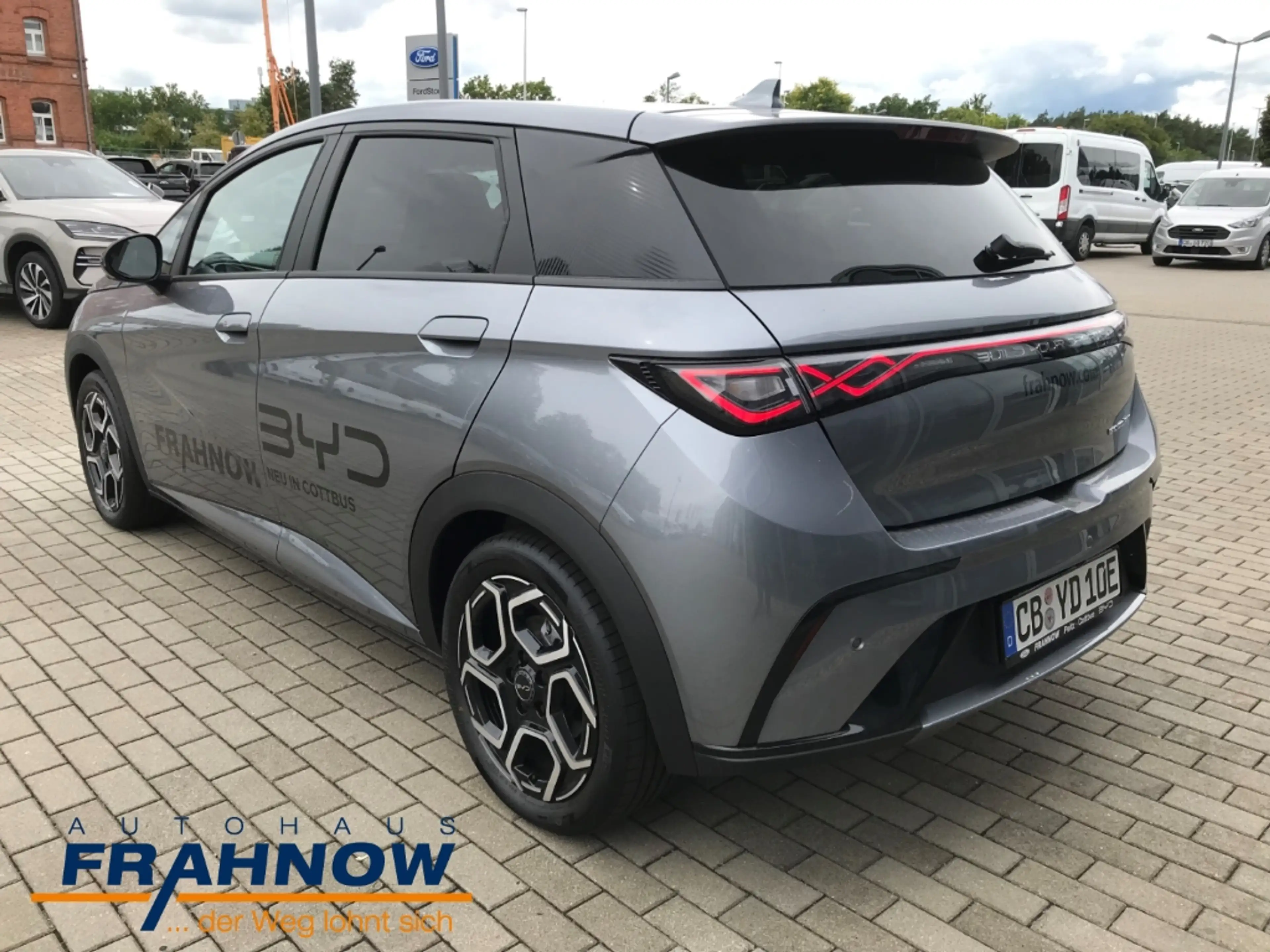 BYD Dolphin 150 kW Design LED NAVI ACC PANO KAMERA — photo 6