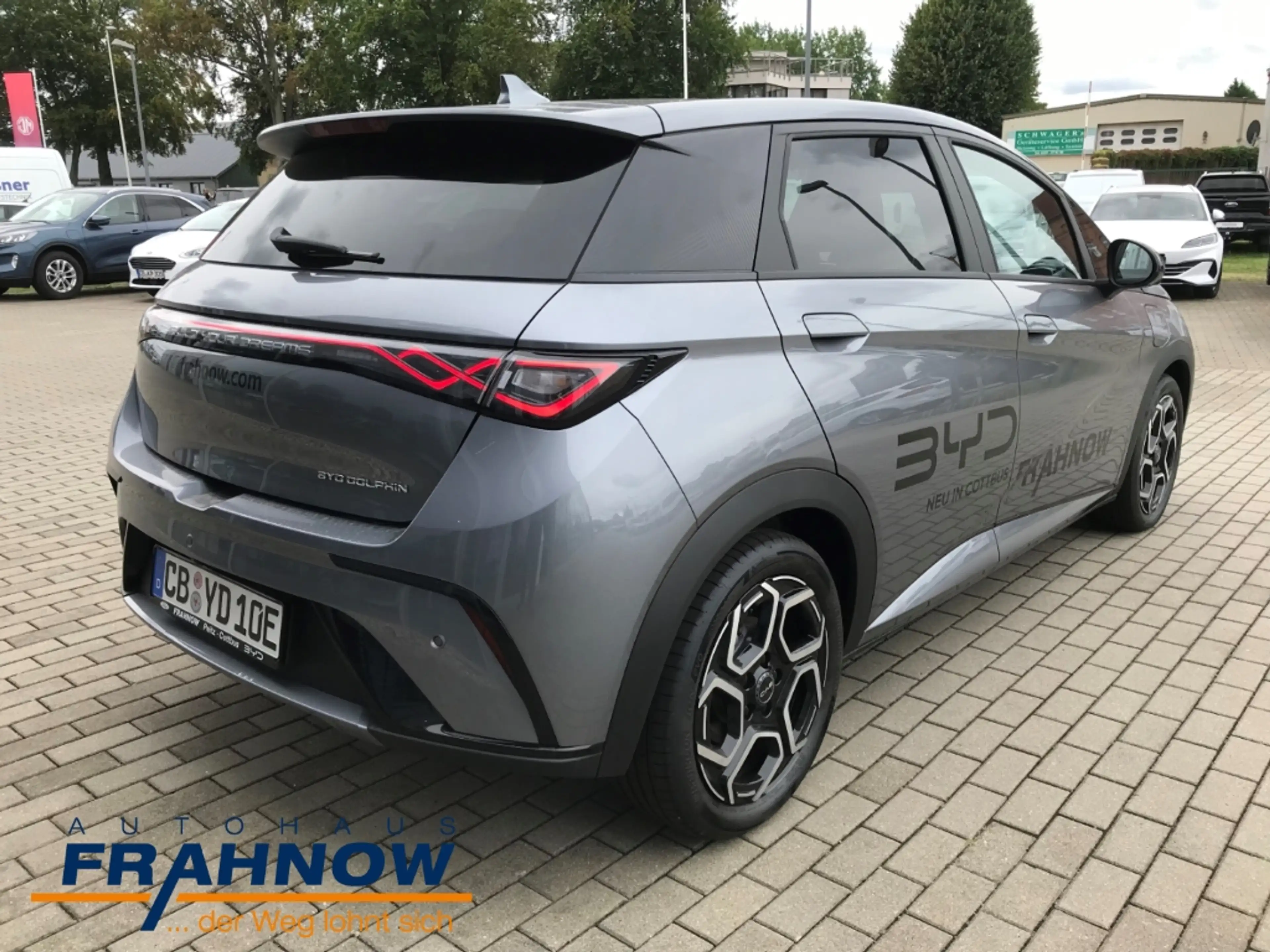 BYD Dolphin 150 kW Design LED NAVI ACC PANO KAMERA — photo 4