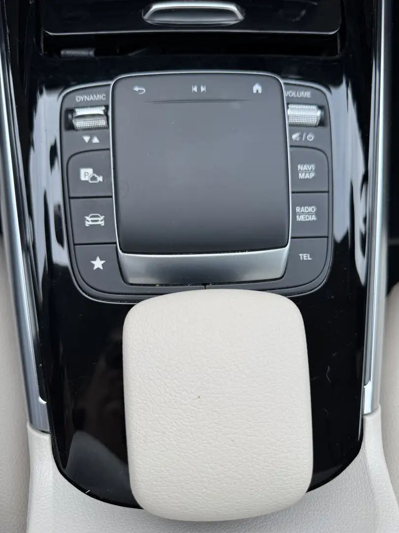 Mercedes-Benz GLA 250 GLA 250 e 8G-DCT Business Line - 2