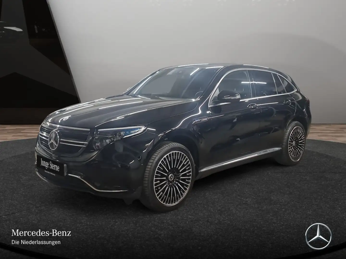 Mercedes-Benz EQC 400 4M AMG+AHK+MULTIBEAM+KAMERA+KEYLESS Schwarz - 2