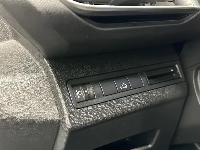 Peugeot 3008 view 18
