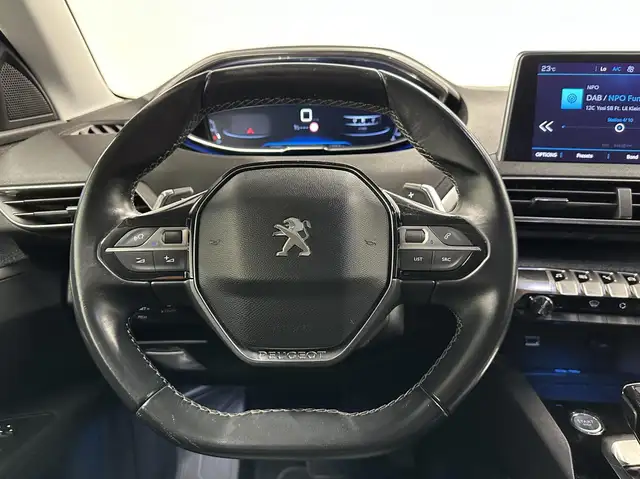 Peugeot 3008 view 19