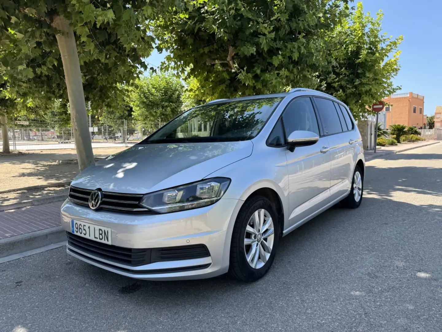 Volkswagen Touran 1.6TDI CR BMT Sport 85kW RAC Argent - 1