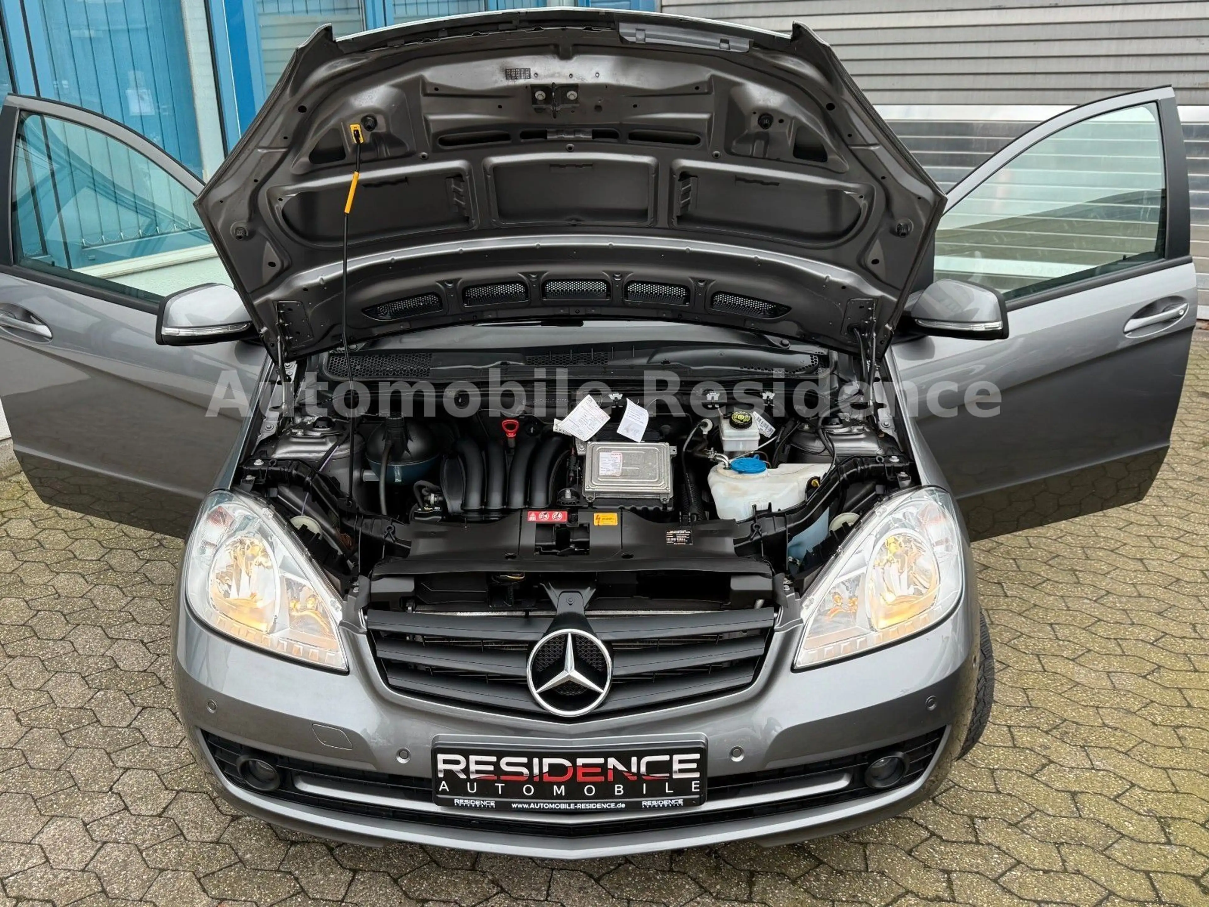 Mercedes-Benz A 150 AUT.*KLIMA*PDC*SHZ*E-PAKET*AHK*ALU* — photo 10