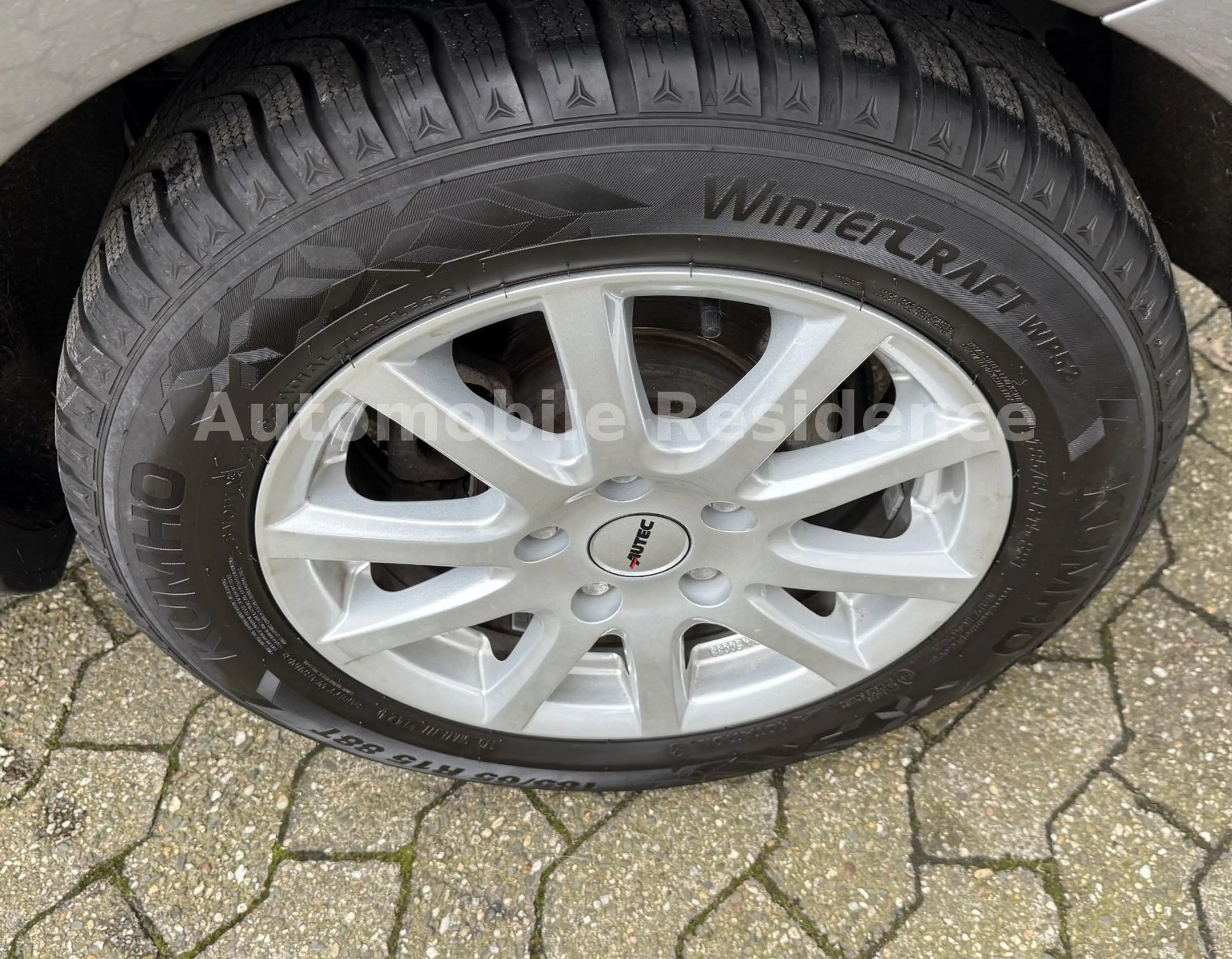 Mercedes-Benz A 150 AUT.*KLIMA*PDC*SHZ*E-PAKET*AHK*ALU* — photo 14