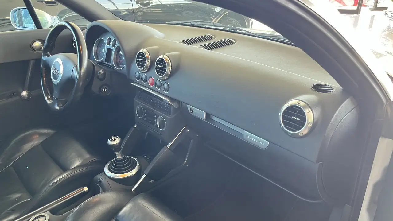 Audi TT MK I 1998 Coupe 1.8t quattro 225cv B.A.M., foto 9