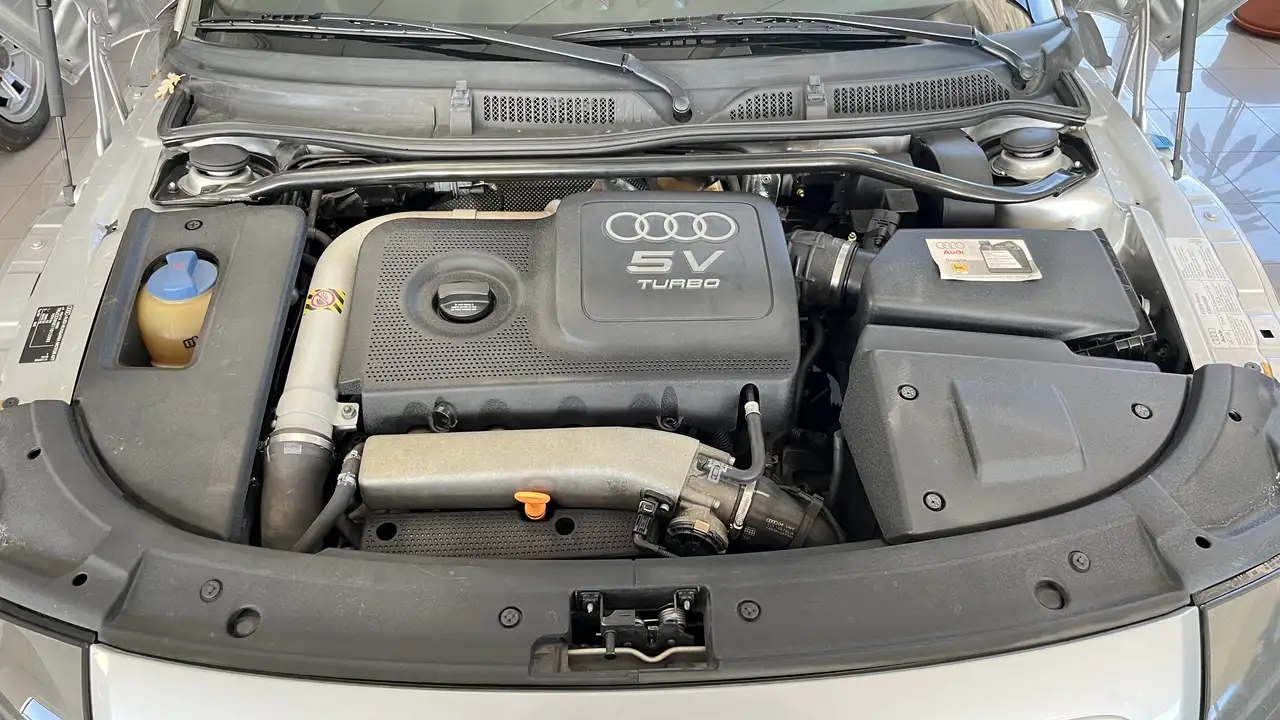 Audi TT MK I 1998 Coupe 1.8t quattro 225cv B.A.M., foto 11