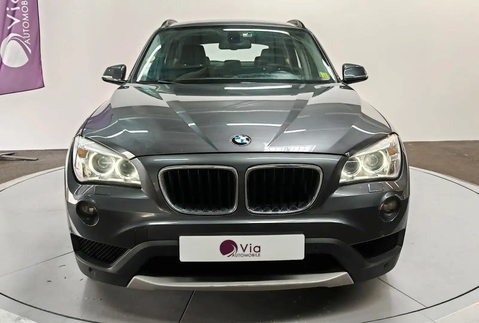 BMW X1 xDrive 20d 184 ch Lounge A - 5P Gris - 2
